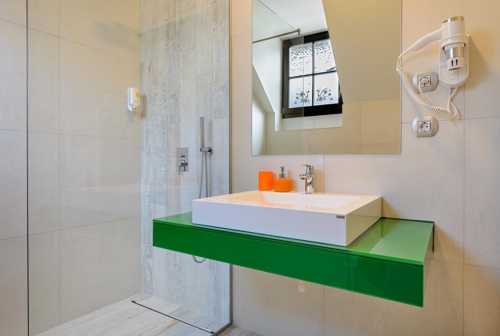 Blumenhaus Sibiu Aparthotel ภายนอก รูปภาพ