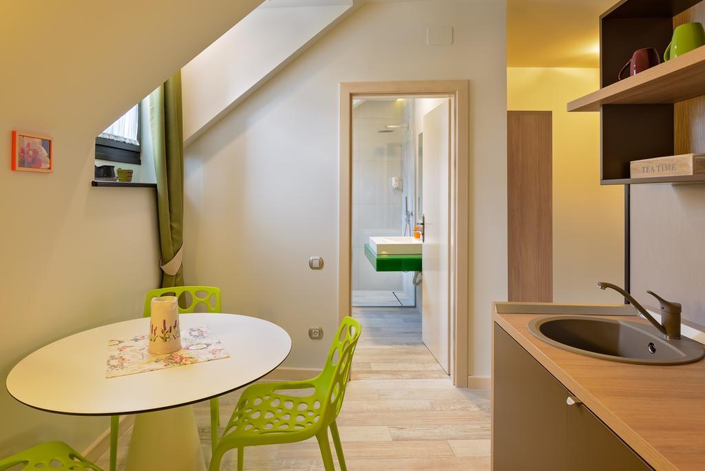 Blumenhaus Sibiu Aparthotel ภายนอก รูปภาพ