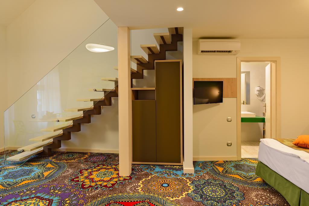 Blumenhaus Sibiu Aparthotel ภายนอก รูปภาพ