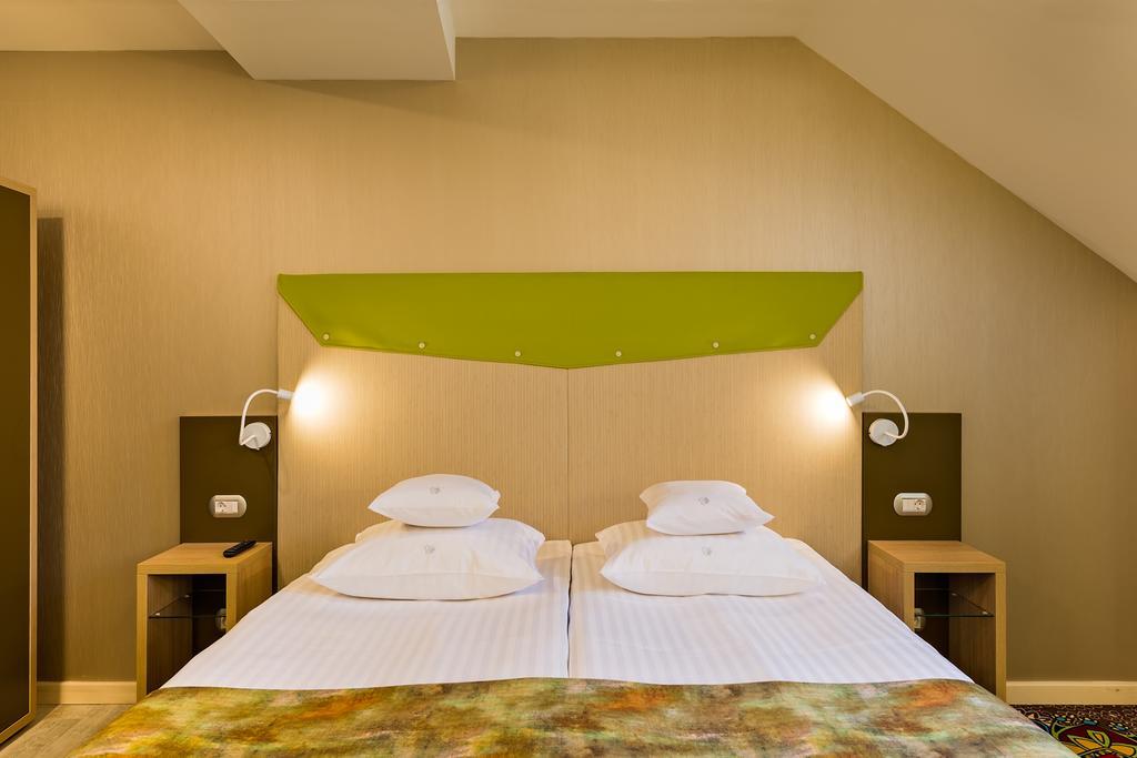 Blumenhaus Sibiu Aparthotel ภายนอก รูปภาพ
