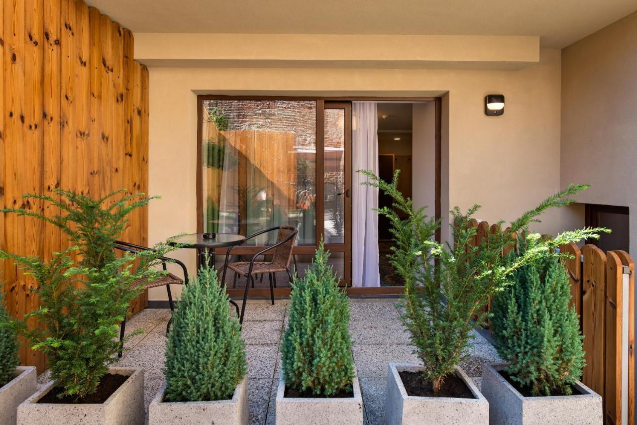 Blumenhaus Sibiu Aparthotel ภายนอก รูปภาพ