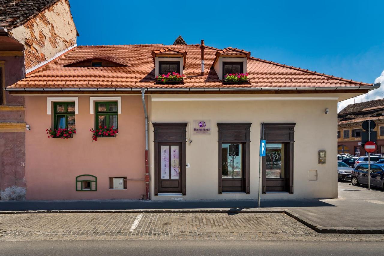 Blumenhaus Sibiu Aparthotel ภายนอก รูปภาพ