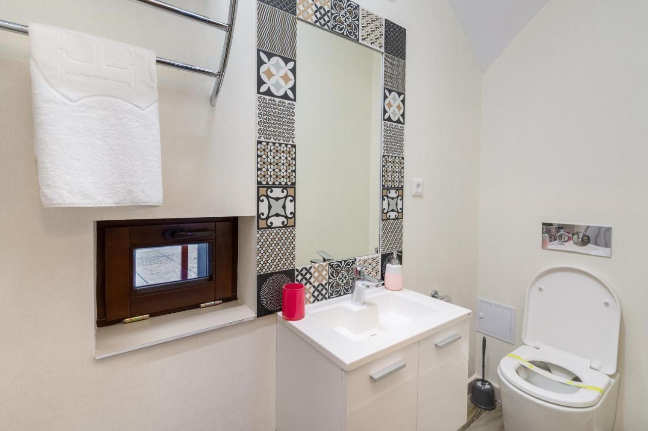 Blumenhaus Sibiu Aparthotel ภายนอก รูปภาพ
